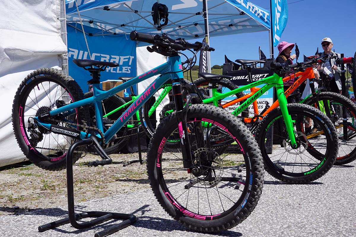 Trailcraft Cycles adds 20″ Blue Sky, Maxwell 26 Plus kids mountain bikes; prototype Reba fork!