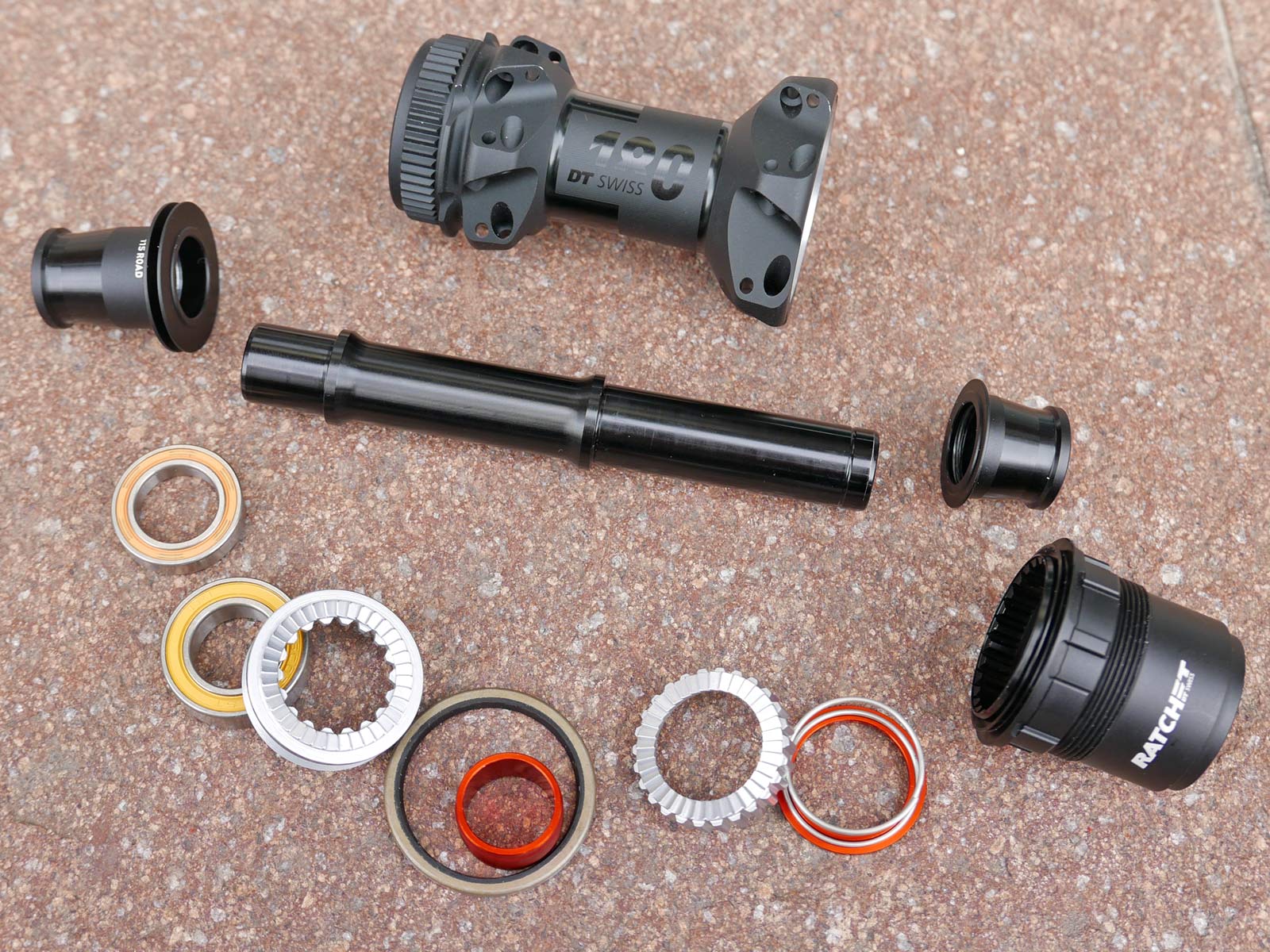 2020 DT Swiss Ratchet EXP freehub, Star Ratchet 2.0, new high engagement bike hub internals fewer internal parts