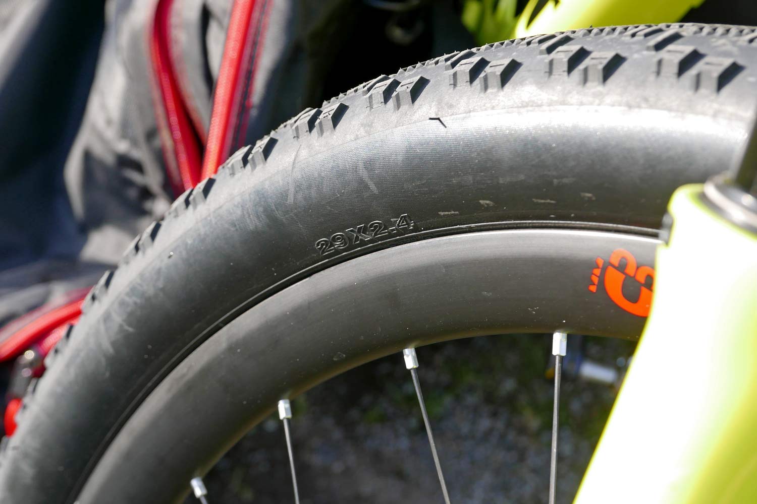 Maxxis prototype Aspen Race semi-slick XC race tires, lightweight, fast-rolling, wide 2.4" high-volume cross-country mountain bike tires, World Champion Nino Schurter