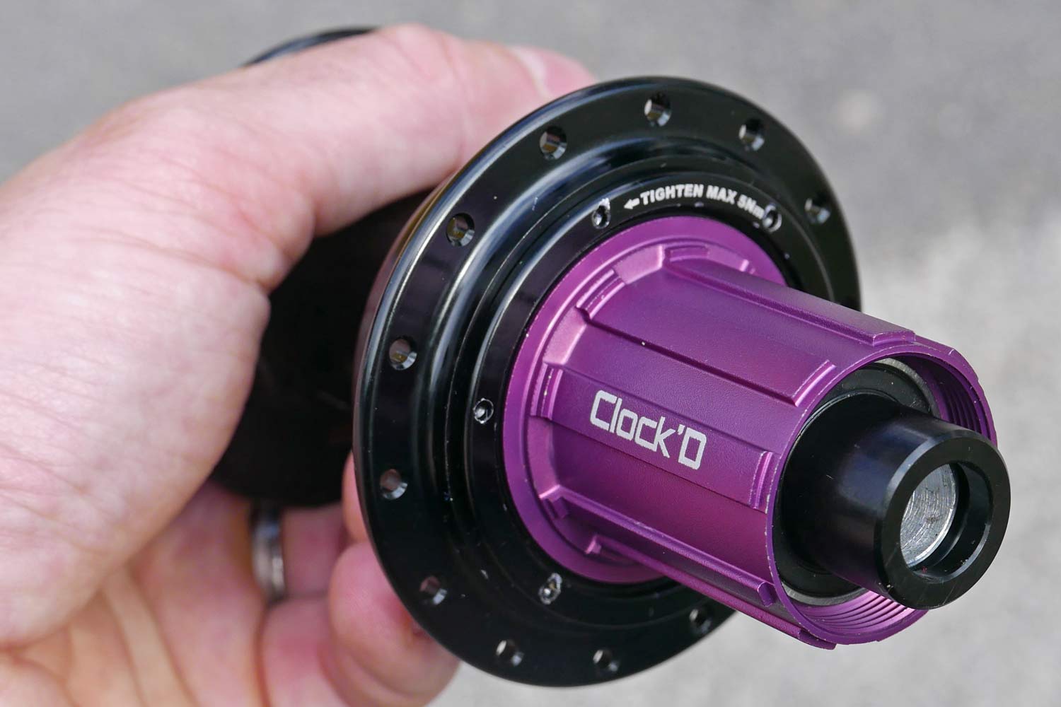 SunRingle Ringlé Bubba & Super Bubba Clock'D mountain bike hubs