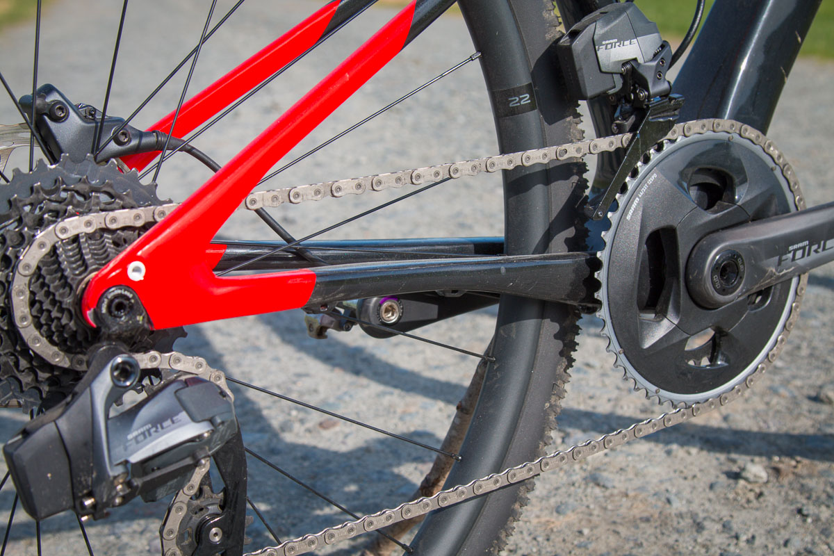 Cannondale Topstone Carbon gravel bike rolls a new frame with Kingpin rear suspension