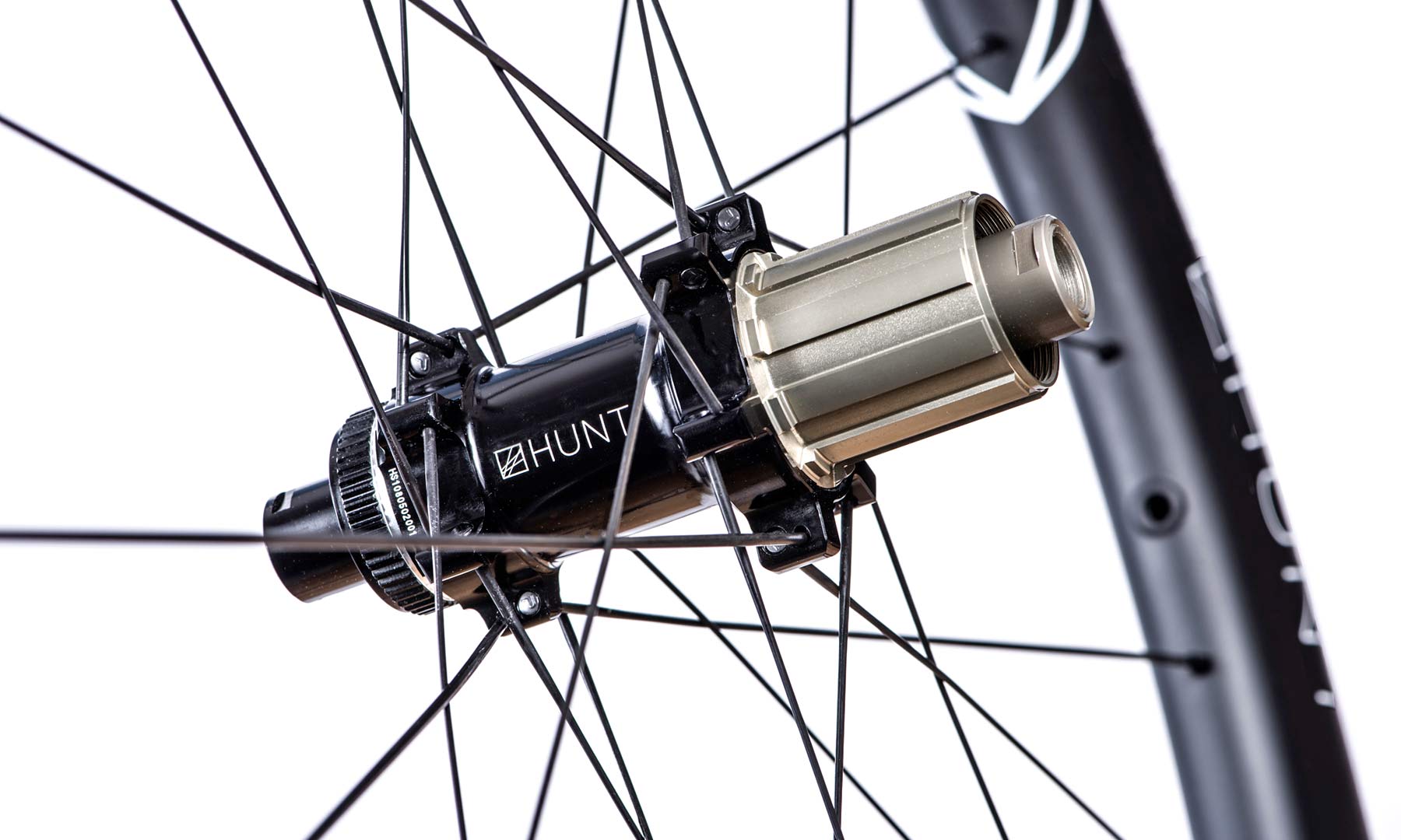 Hunt 48 Limitless Aero Disc road wheels, Limitless Research wide tubeless aerodynamic carbon disc brake road bike wheels, world's fastest disc road wheels