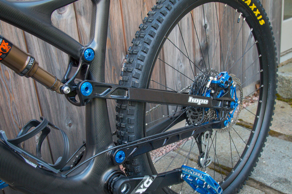 Hope HB130 aspires to be the perfect do-it-all trail bike