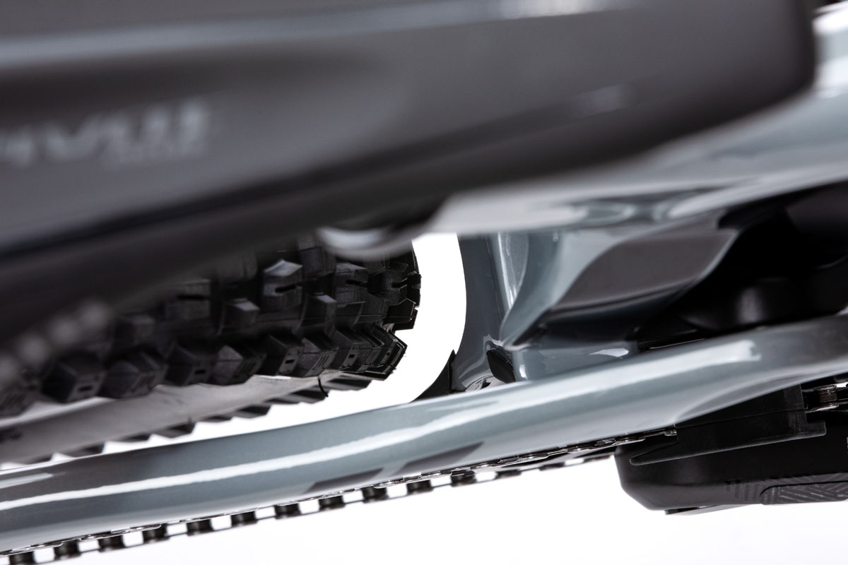 Pivot Phoenix 29 finally lands with big wheels and compact frame design