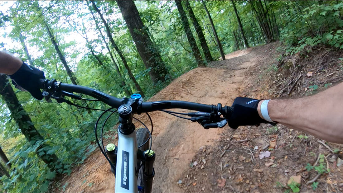 enduro flow mountain bike trails at windrock bike park