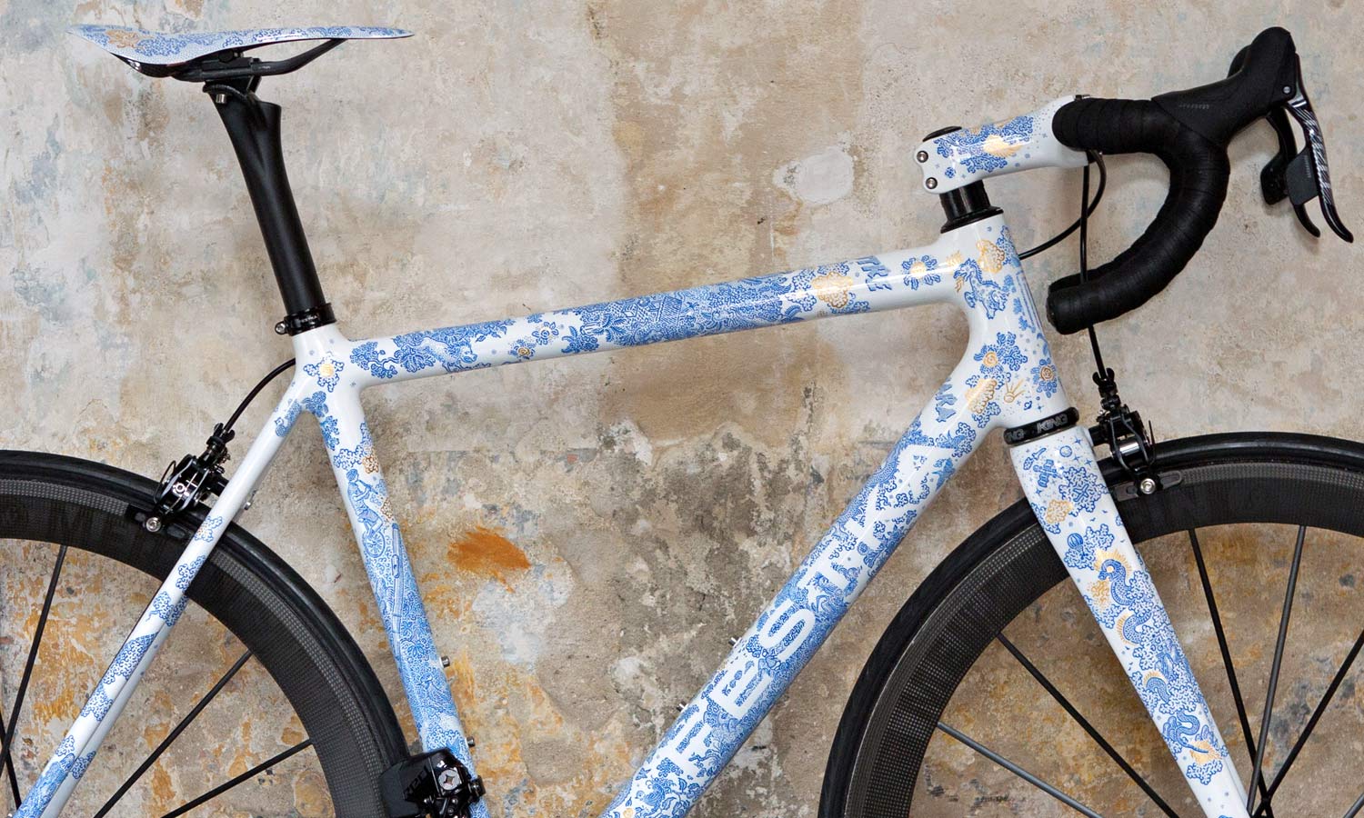 Must See: Festka Spectre Porcelain is a $35,000 hand painted, 24k gold leaf road bike