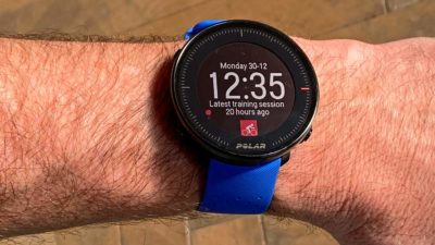 Review: Polar Vantage multi-sport watches add Strava Live segments on your wrist, FitSpark training & more!
