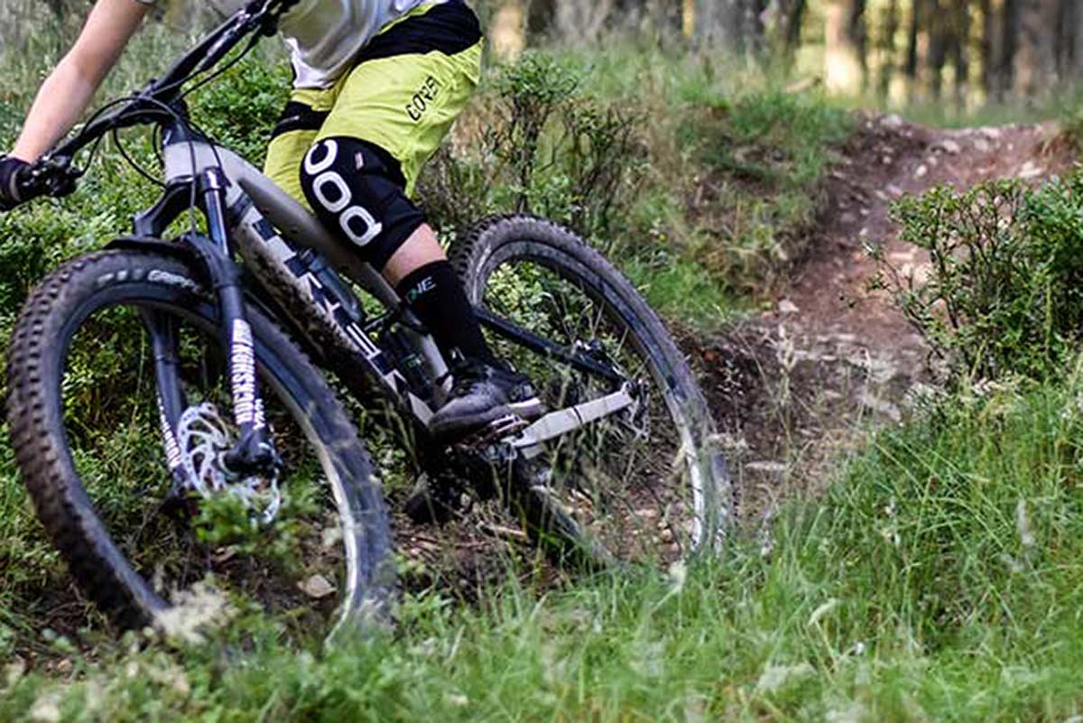 specialized-2fo-flat