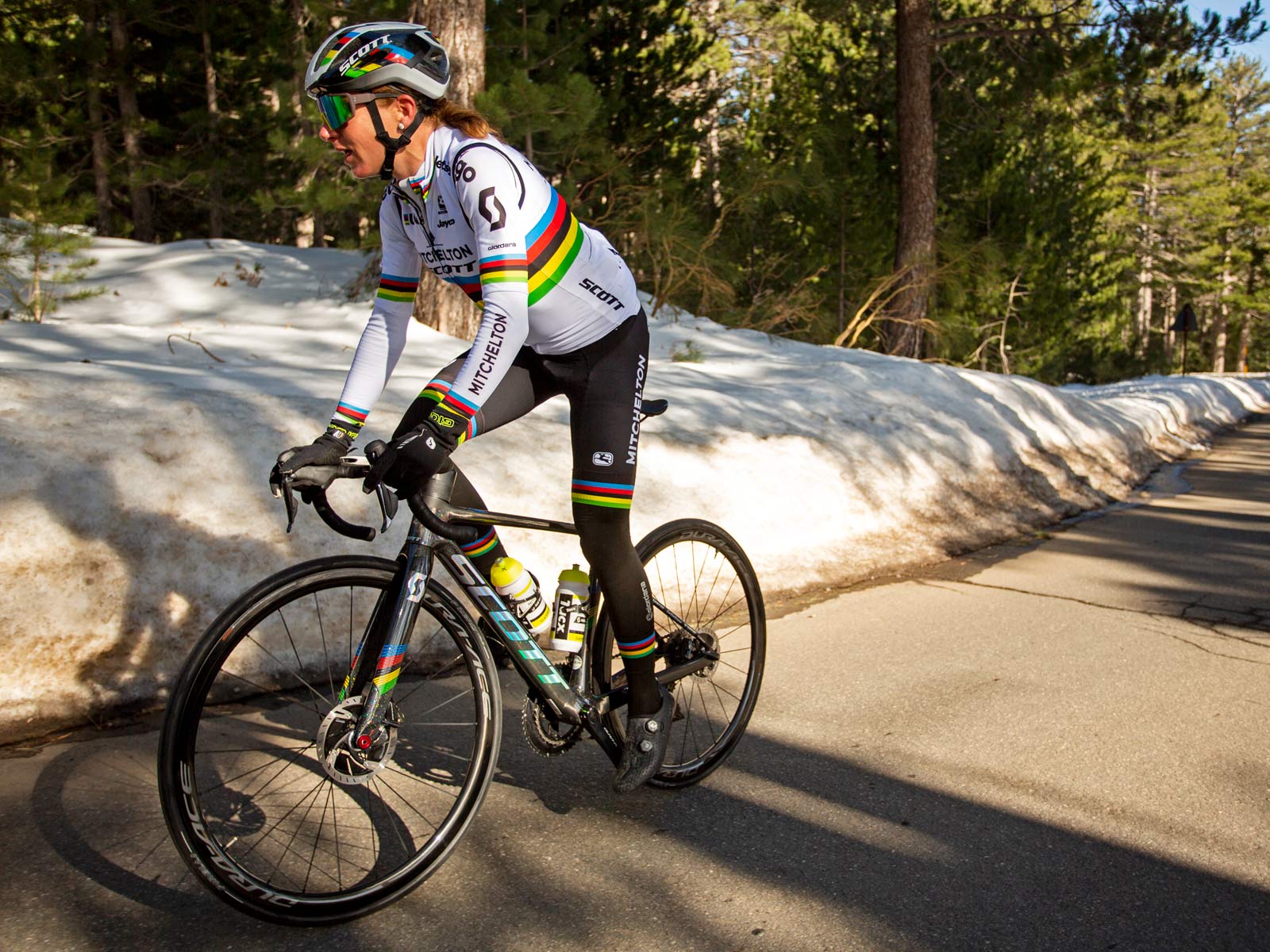 2020 Scott Addict RC aero road bike, custom World Champion rainbow Scott Addict RC of Annemiek van Vleuten, photo by Sam Flanagan