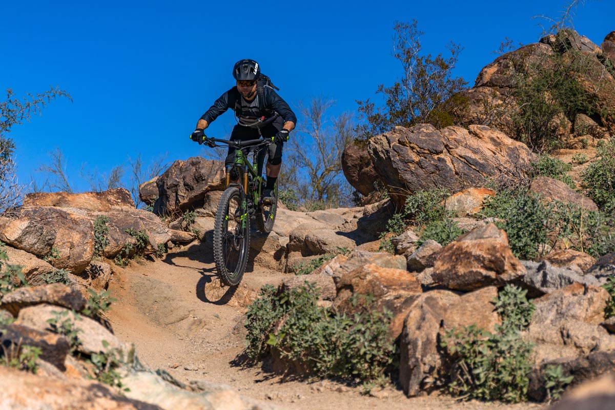 Review: First rides on the new 2020 Pivot Switchblade at South Mountain