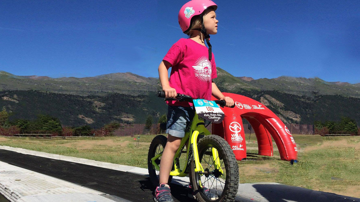 #CommencalKids Let's Play A Game, Coronavirus Contest How to win a kids MTB mountain bike