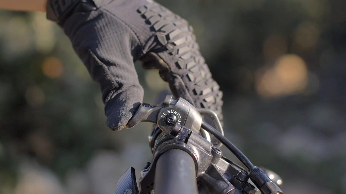 remote-lockout-handlebar-lever