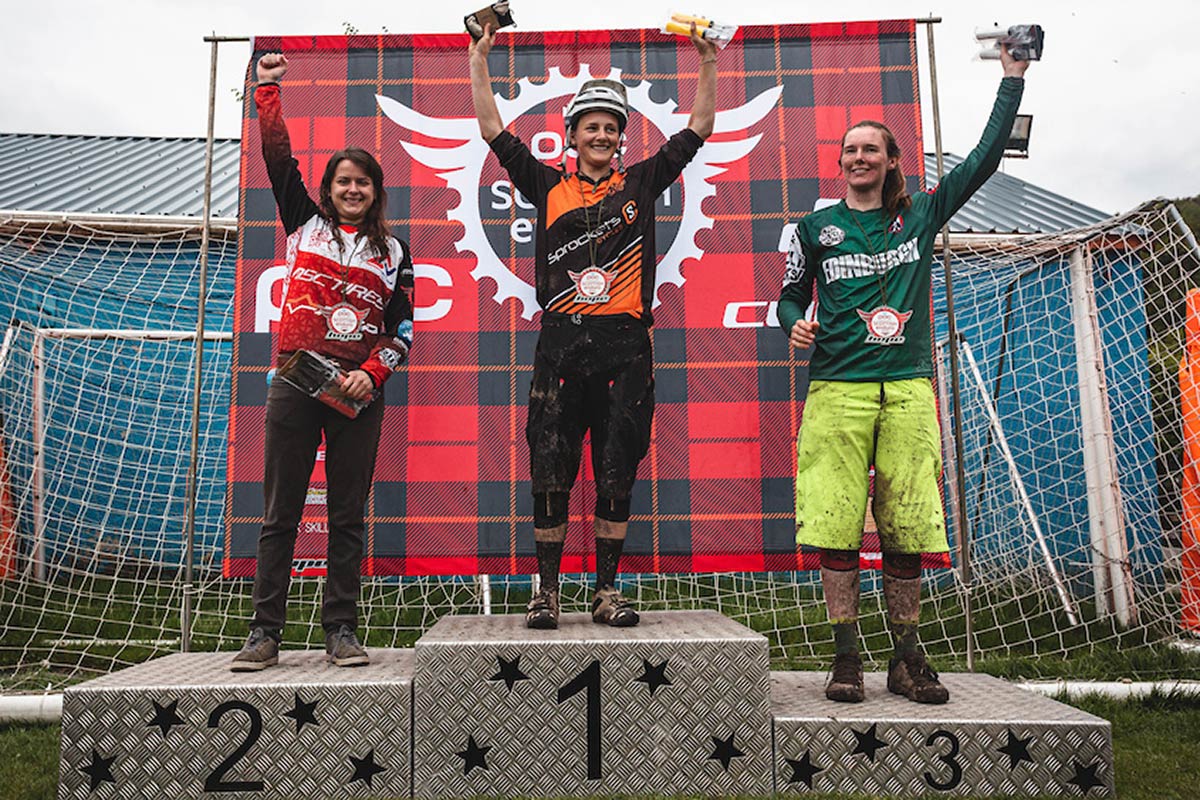 european-enduro-series-continental-round-2019-innerleithen-jessie-may-morgan