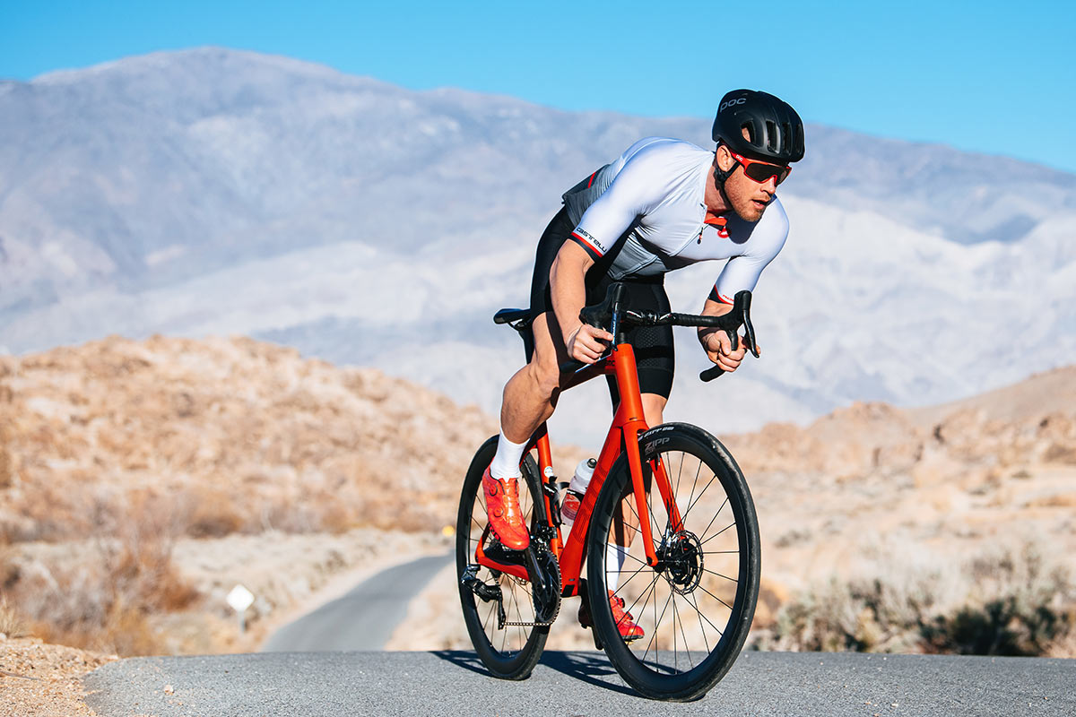 MY2021 Zipp 303 S aero tubeless-ready carbon disc brake road bike wheels