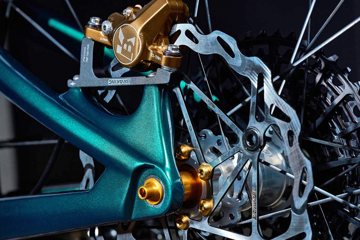 BraKing prototype INCAS modular enduro trail mountain bike brake complete system, Revel Rascal show bike by Flowrider Racing, photos by Andre Maurer
