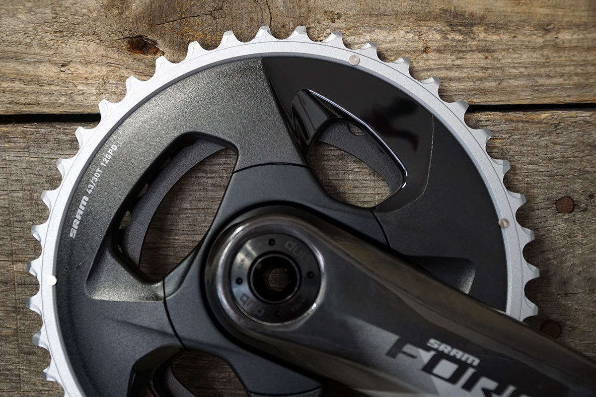 sram force axs wide range compact 43-30 chainrings and carbon cranks for gravel bikes and road bikes