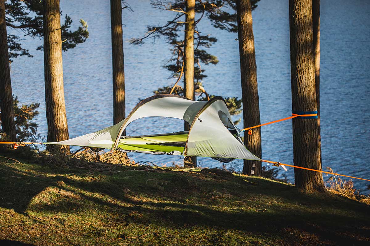 tentsile-stingray-tree-tent-3-person-berth-people-camping-hammock-floating-suspended-TomKahler