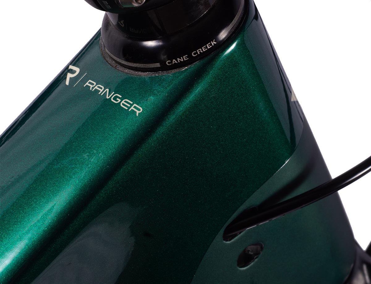 Revel Ranger carbon 29 mountain bike internal routing