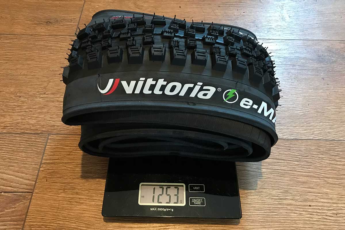 vittoria emartello emtb tire enduro mountain biking weighs 1253 g