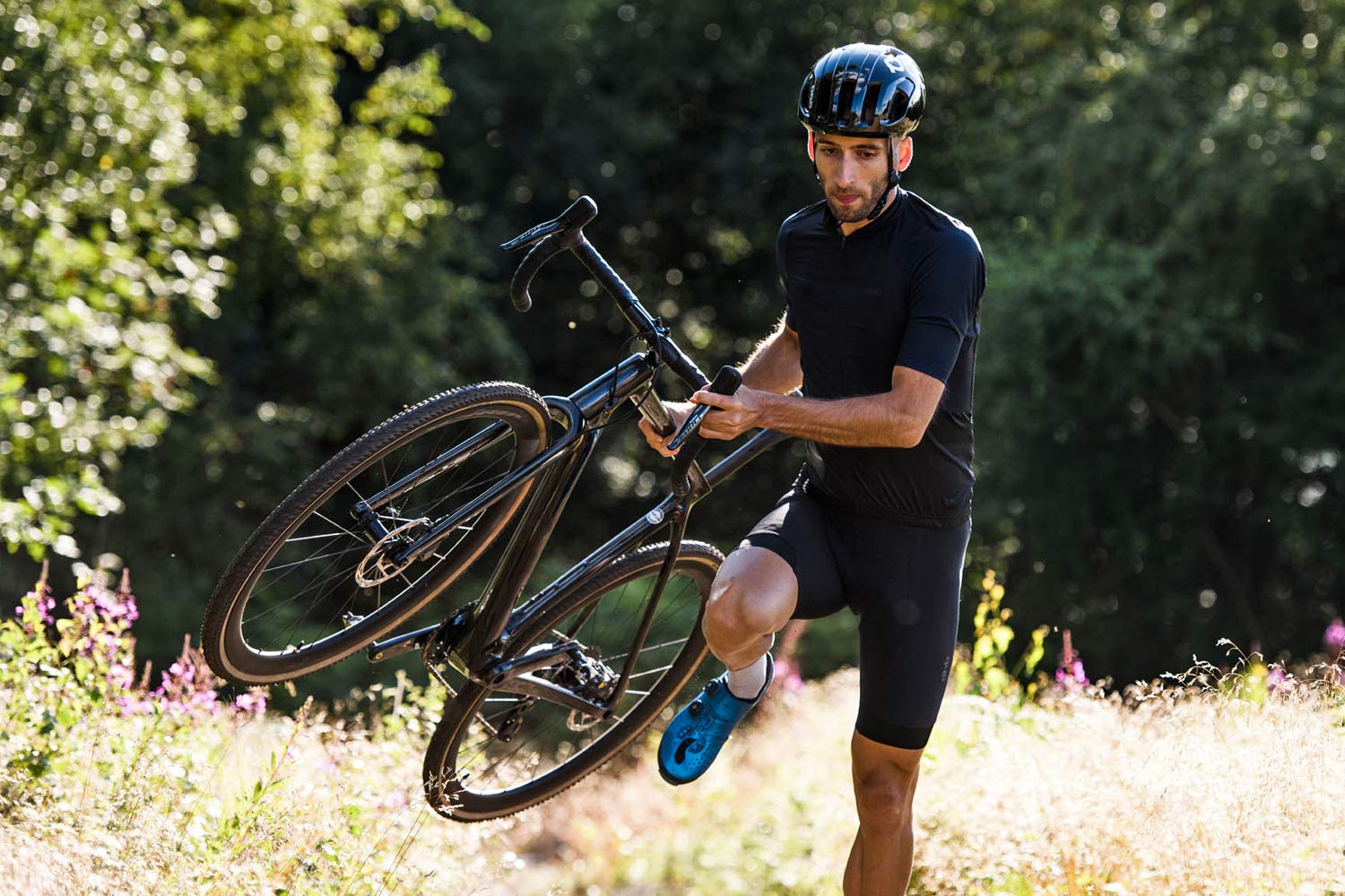 2021 Vitus Energie EVO cyclocross bike, race-ready lightweight affordable carbon CX bike, suitcase carry