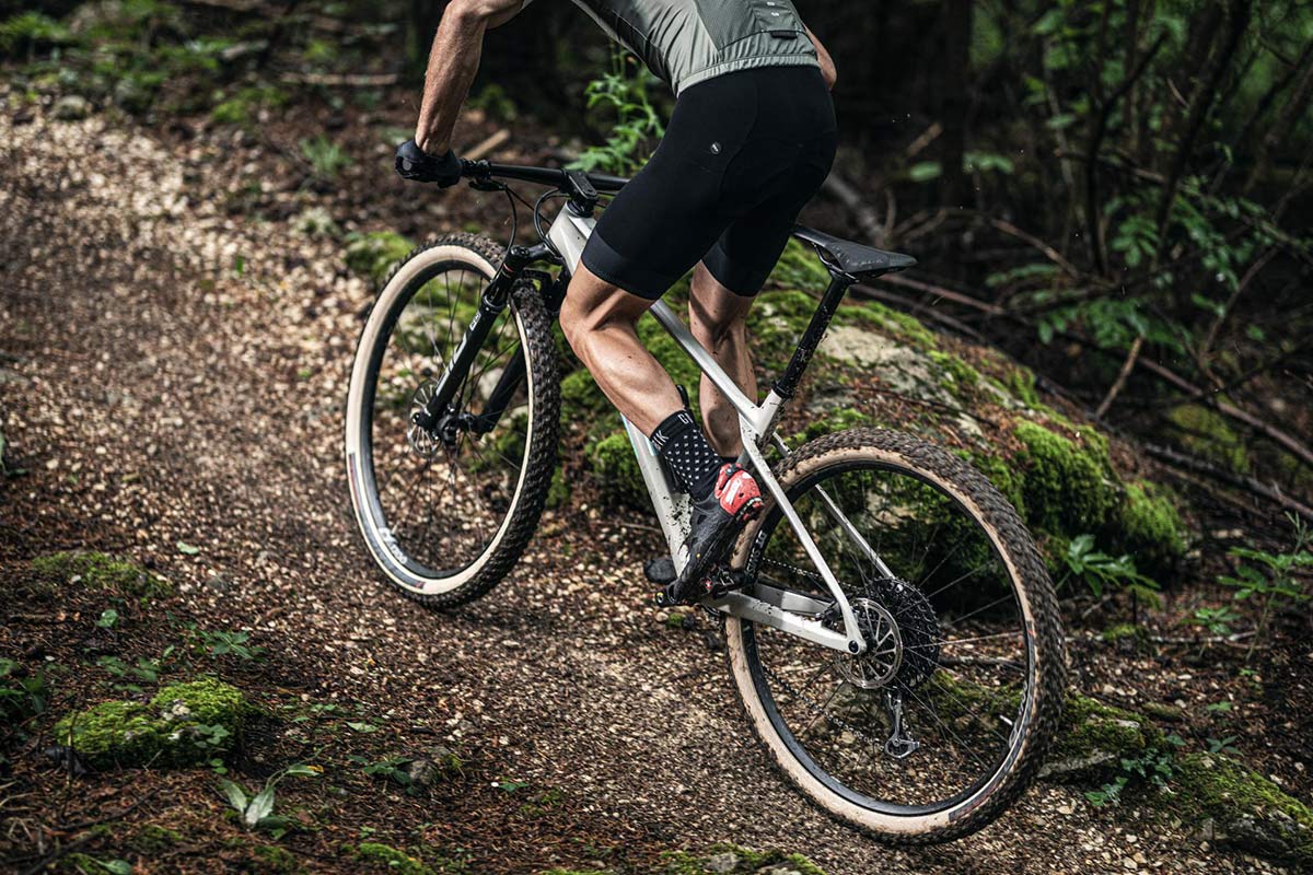 2021 BMC Twostroke mountain bike climbing