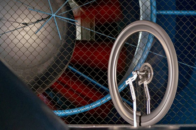 DT Swiss ARC aero road wheels, faster more aerodynamic SwissSide developed 20mm internal full-carbon hooked tubeless VU-shaped aero race carbon road bike wheelset