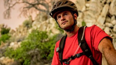 MXXY dual-reservoir hydration pack mixes water & electrolyte mix as you ride