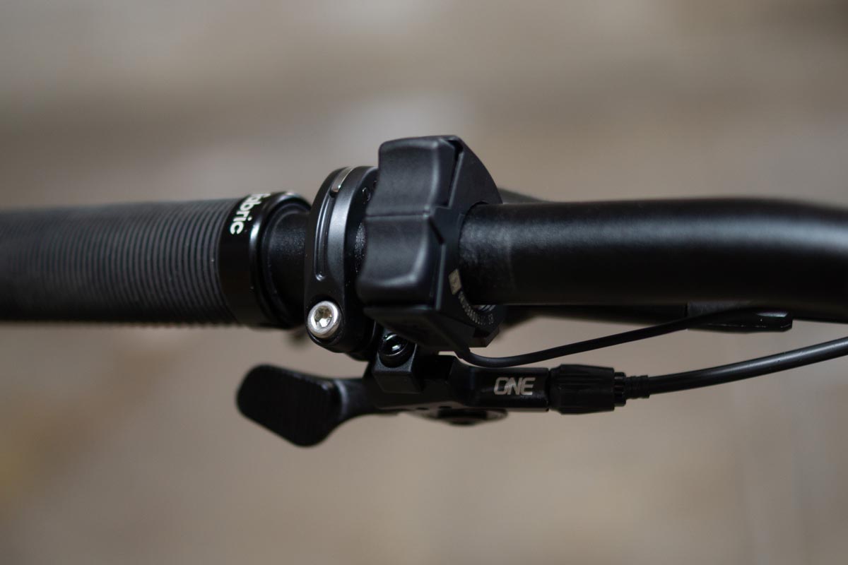 E-161 e-bike with Shimano EP8 control