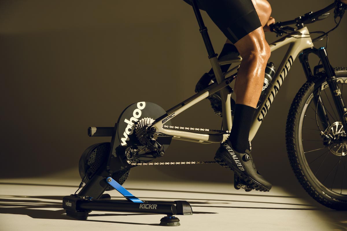 Wahoo Kickr AXIS mountain bike trainer use