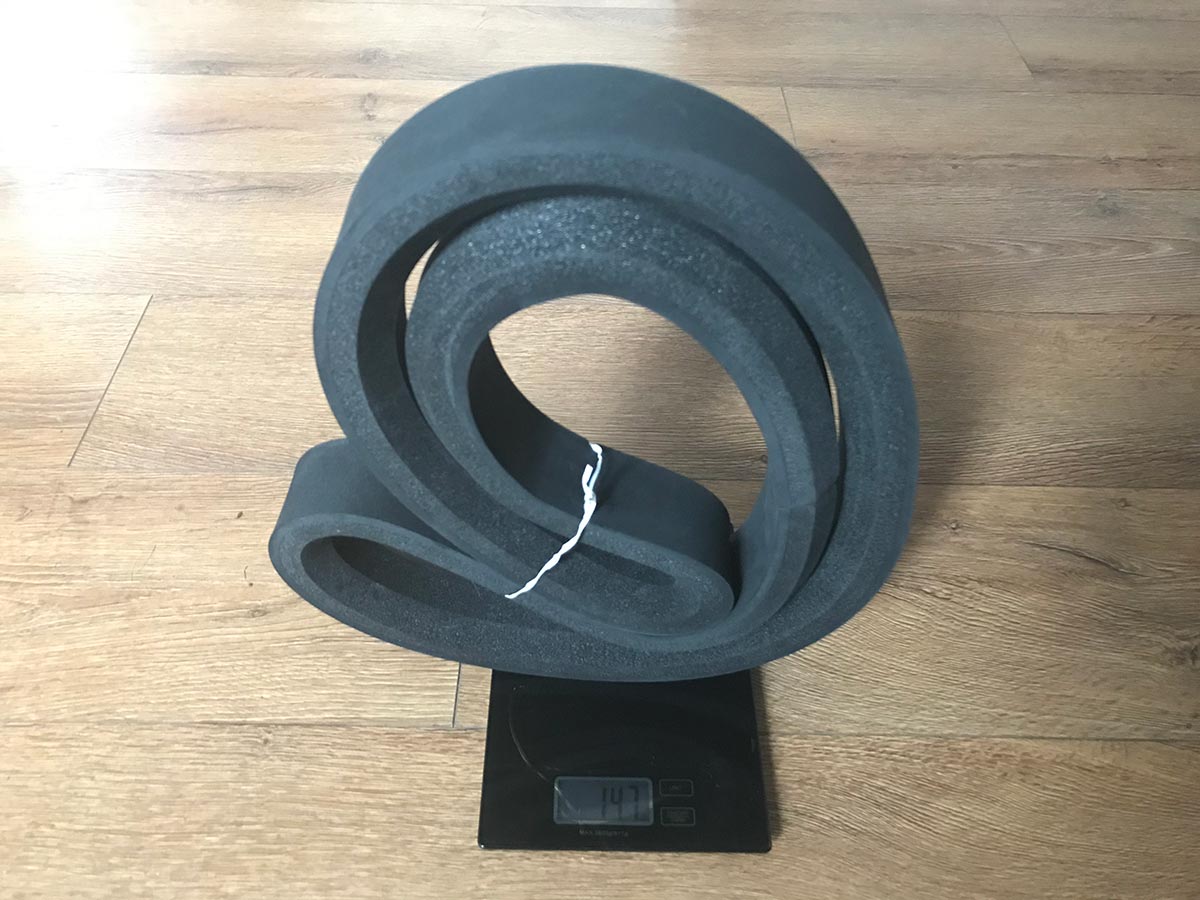 rimpact pro 27/5" weighs 147g