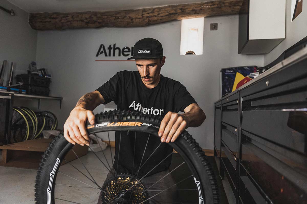 tubeless mountain bike setup means riders can often run lower pressures for improved traction more puncture protection