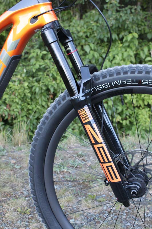 2021 Trek Slash 9.9 X01, RockShox Zeb fork