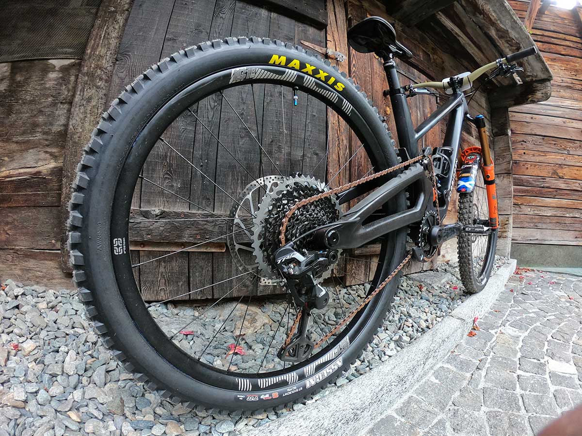forbidden enduro bike seen ews zermatt raced under lewis buchanan