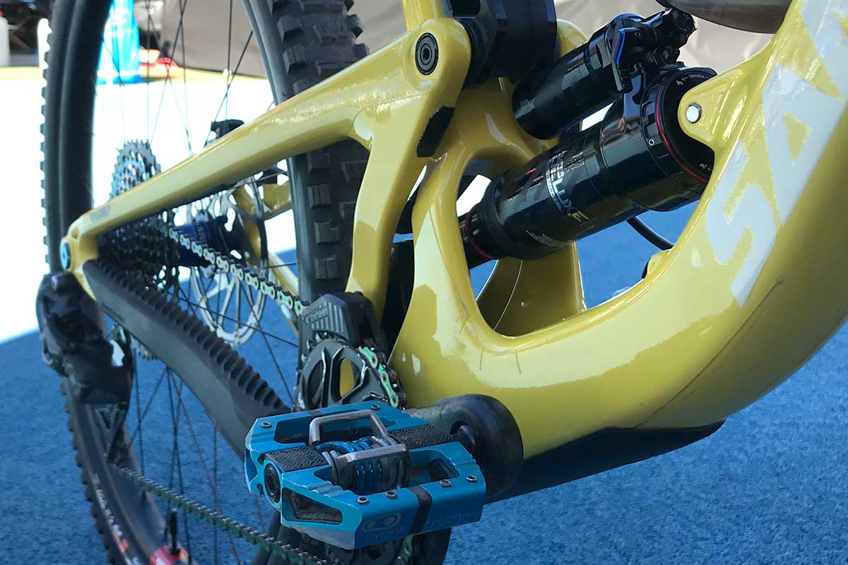mark scott runs 163 psi two tokens rockshox ultimate super deluxe shock