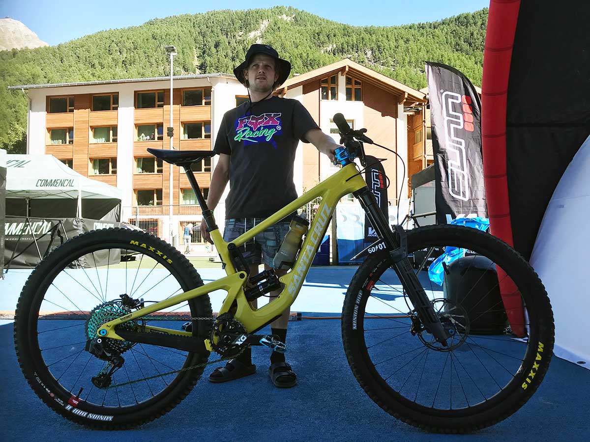 mark-scott-santa-cruz-megatower-cc-pro-bike-check-ews-zermatt-enduro-world-series