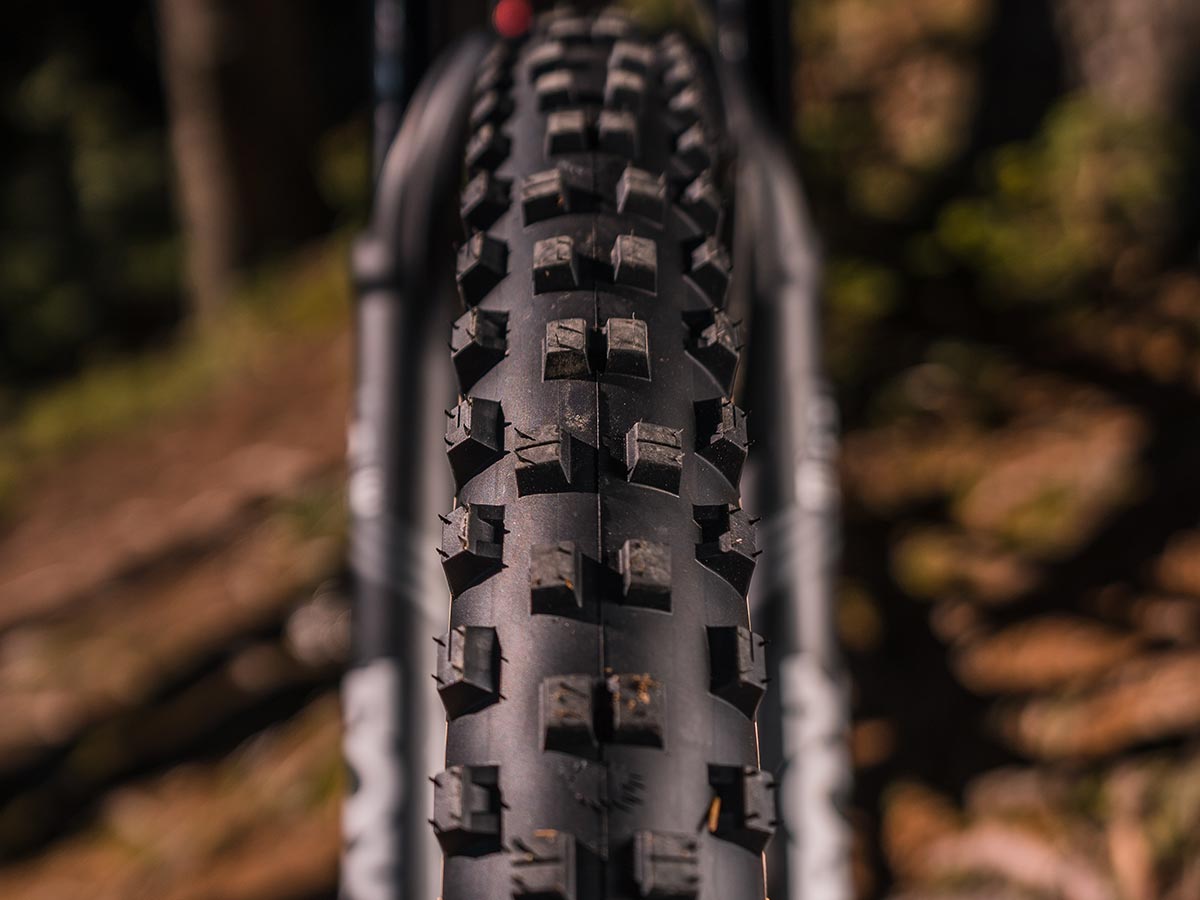 downhill mtb tire open tread pattern