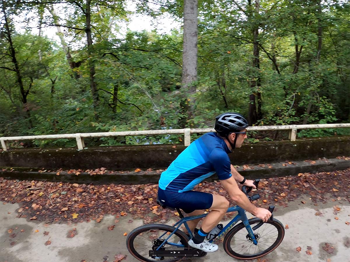 tyler riding gravel bikes in north boundary greenway loop near knoxville tennessee