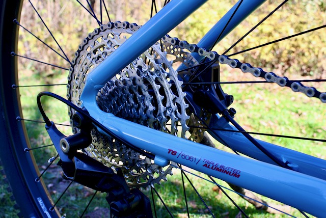 Jamis Komodo Rear triangle detail