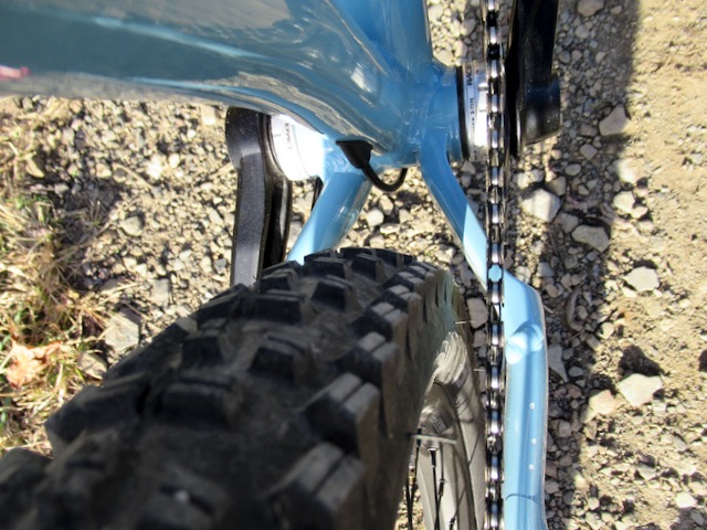 Jamis Komodo 2021 Rear tire clearance