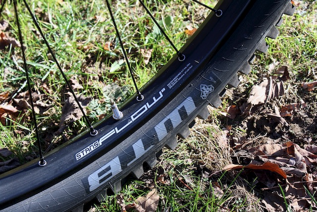 Jamis Komodo 2021 Stans Flow Detail