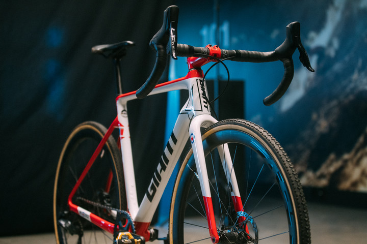 Michael Van Dem Ham Pro CX Bike check Frame details full bike 3/4