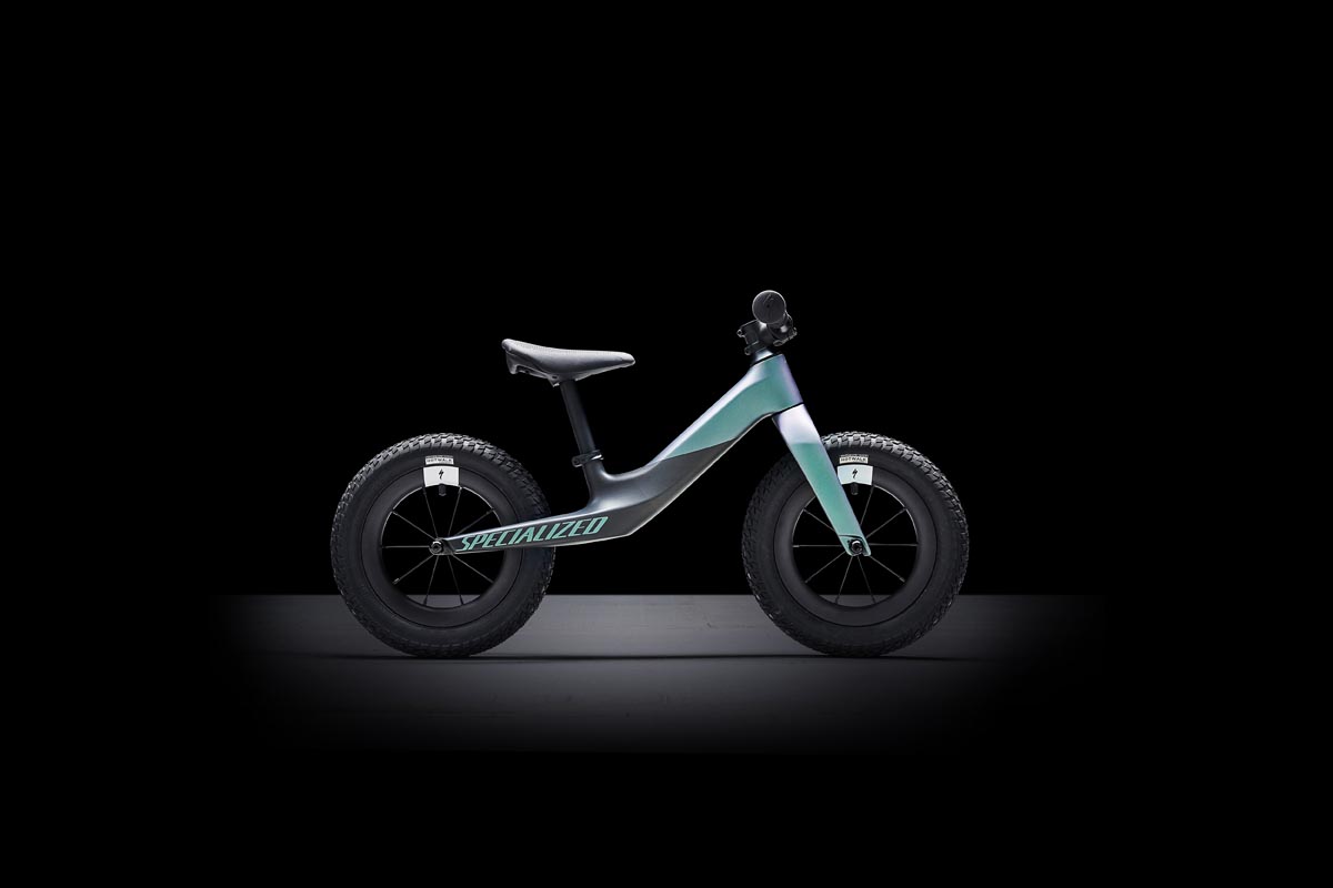 Specialized Hotwalk Carbon kid's balance bike side