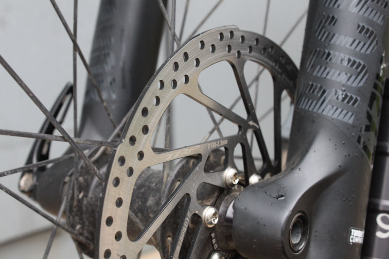 TRP DH-R EVO brakes, 2.3mm rotor