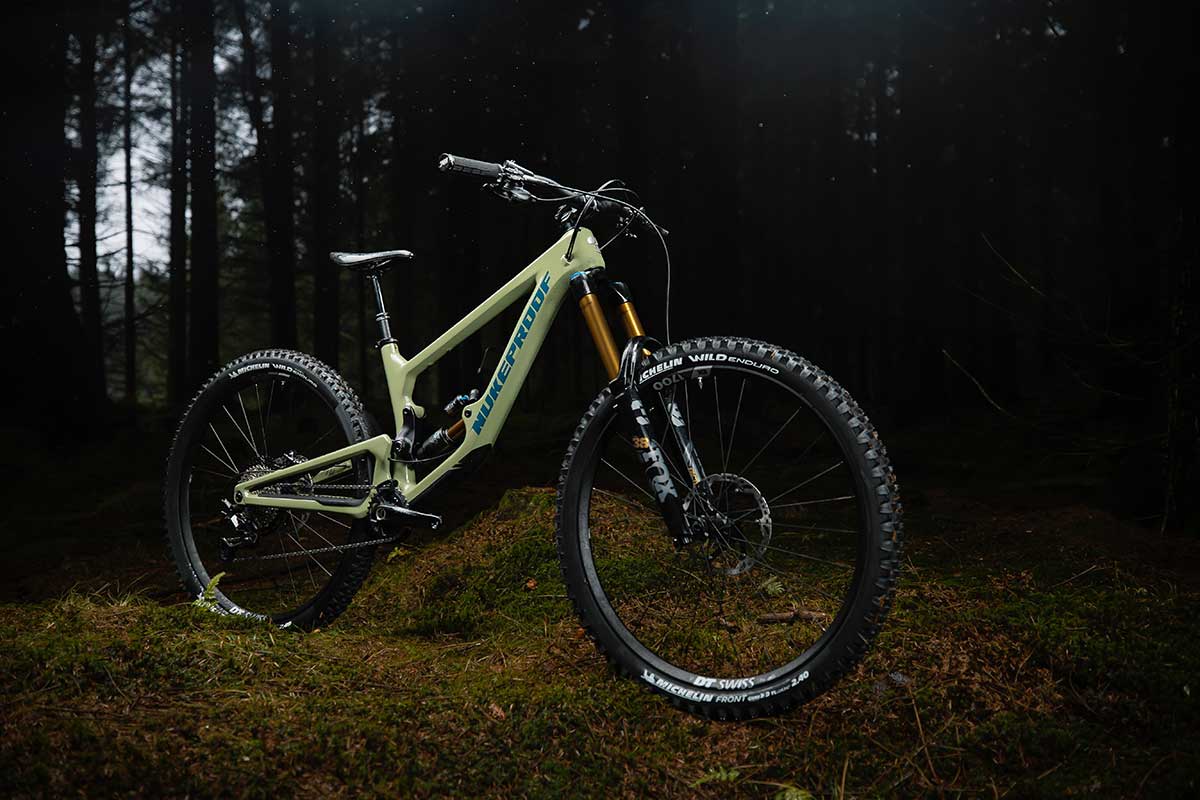 nukeproof giga factory frame super enduro mountain bike