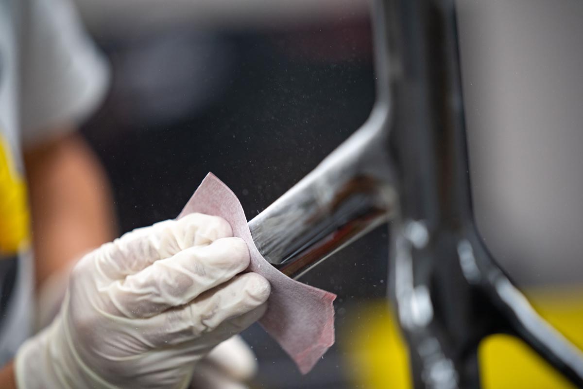 ENVE Custom Road carbon bike production