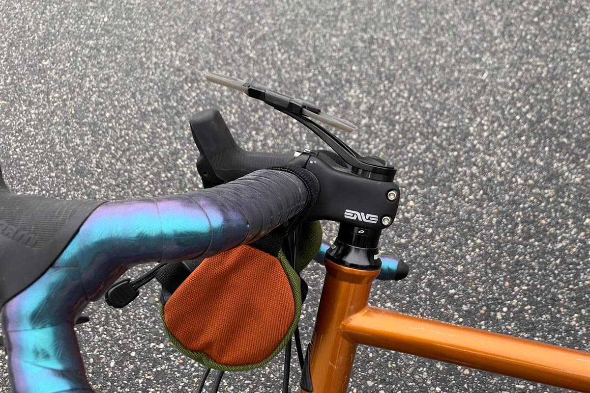 side view of delta x mount pro bicycle smartphone mount for steerer cap