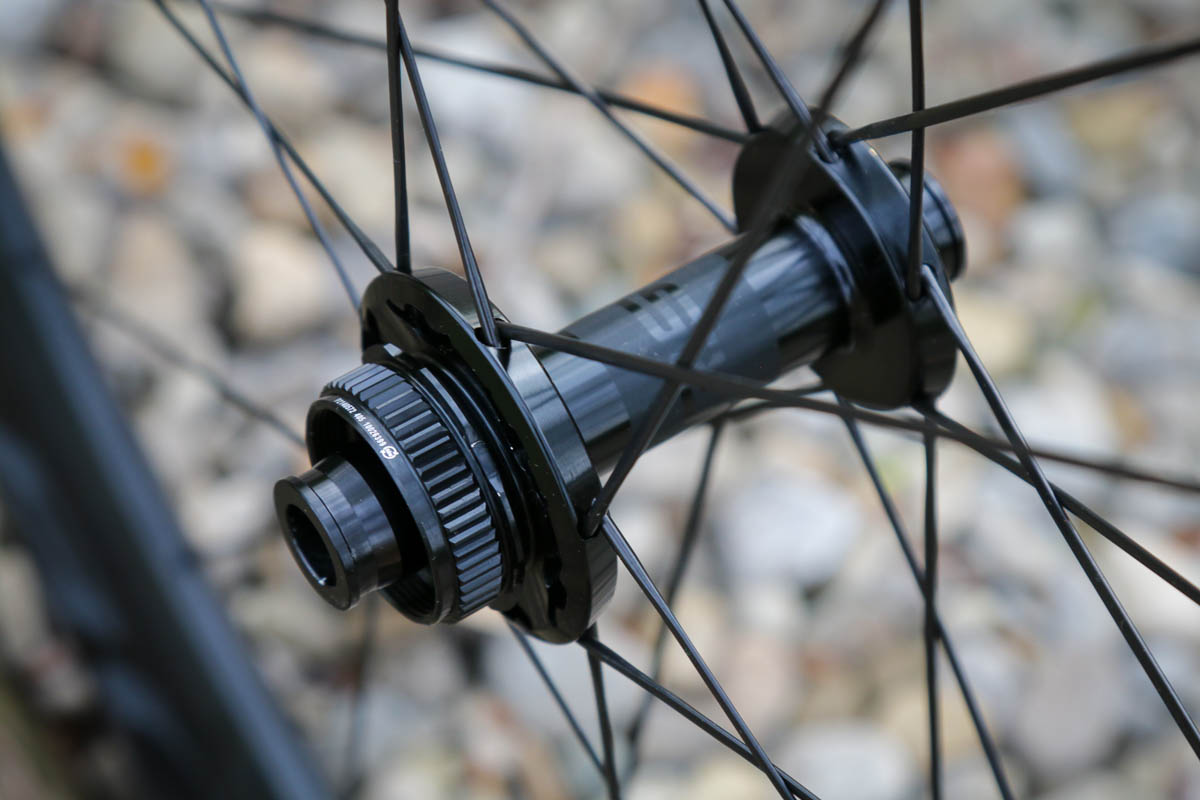 Bontrager Aeolus RSL road wheels hub