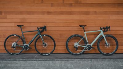 Fezzari Empire gets a new fork to hide the cables, plus new frame colors & Rival eTap option