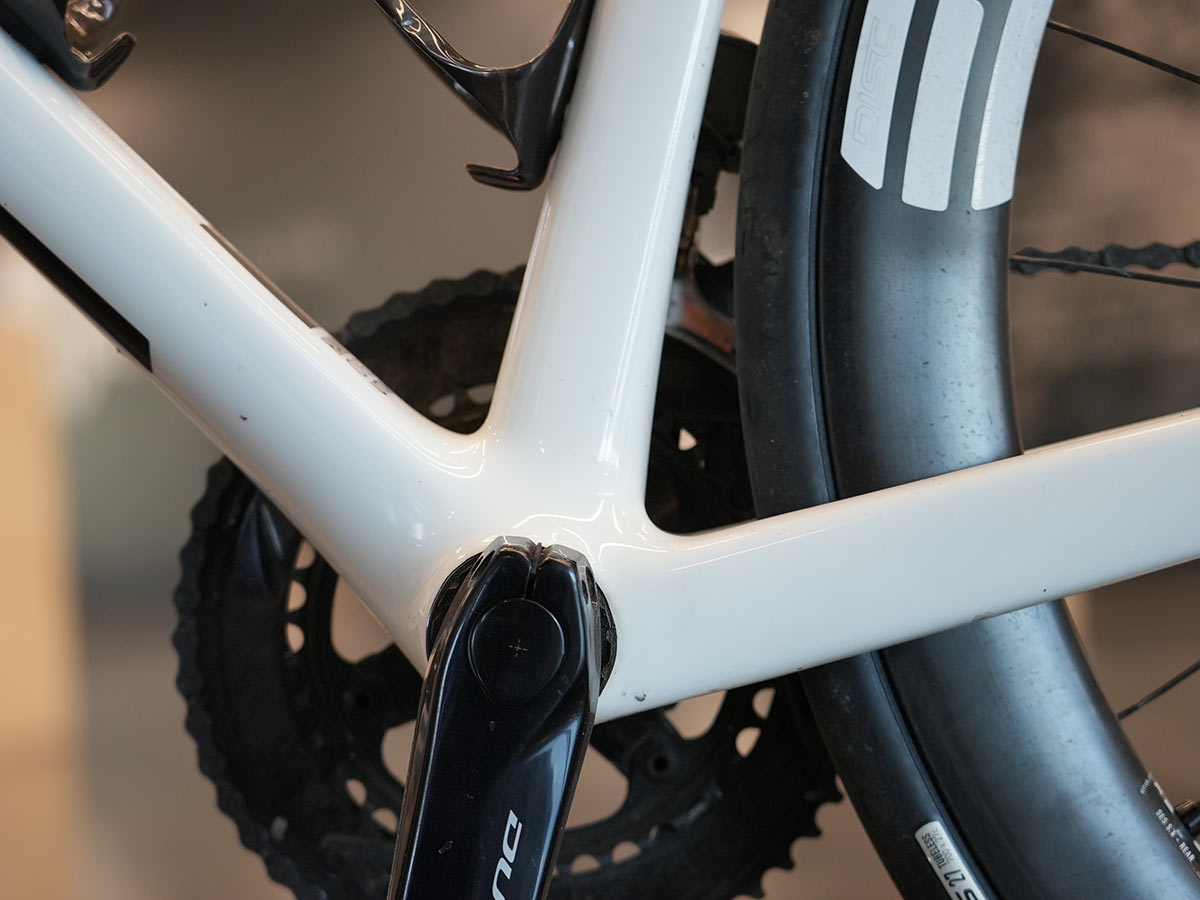 closeup details of finished enve carbon road bike from our factory tour