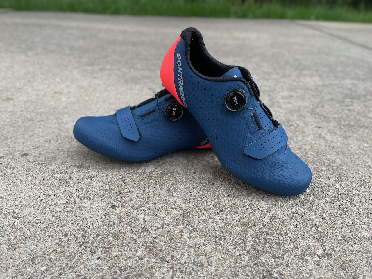 Bontrager Circuit shoe grass